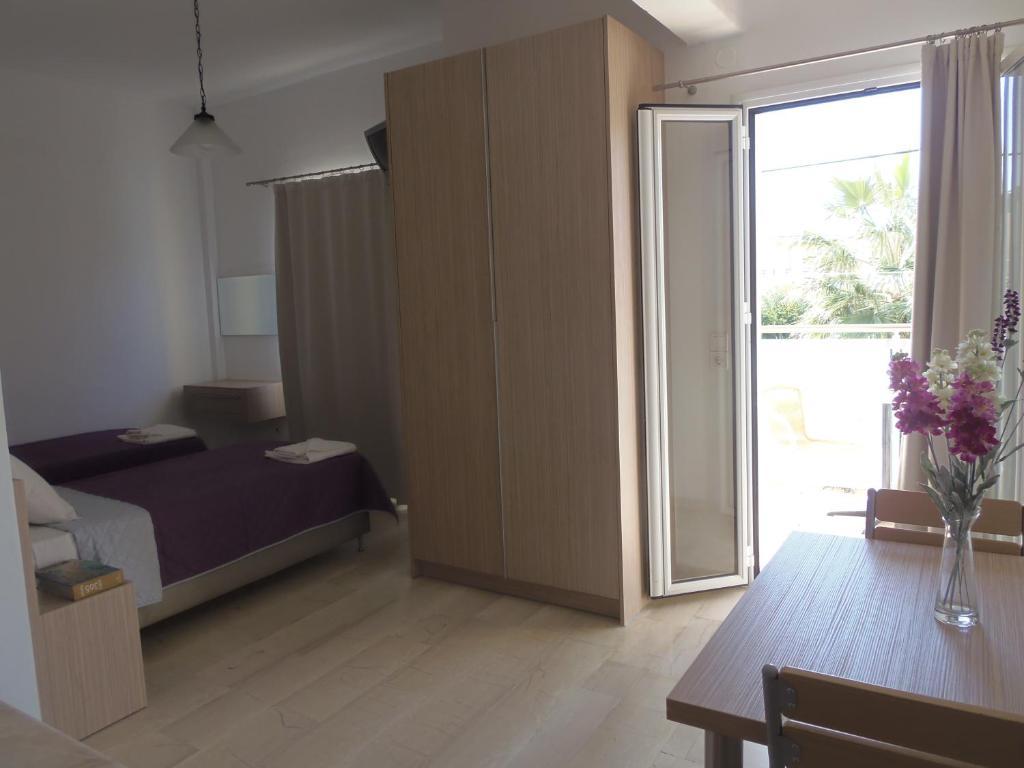 Angelica Studios And Apartments Agia Marina 객실 사진