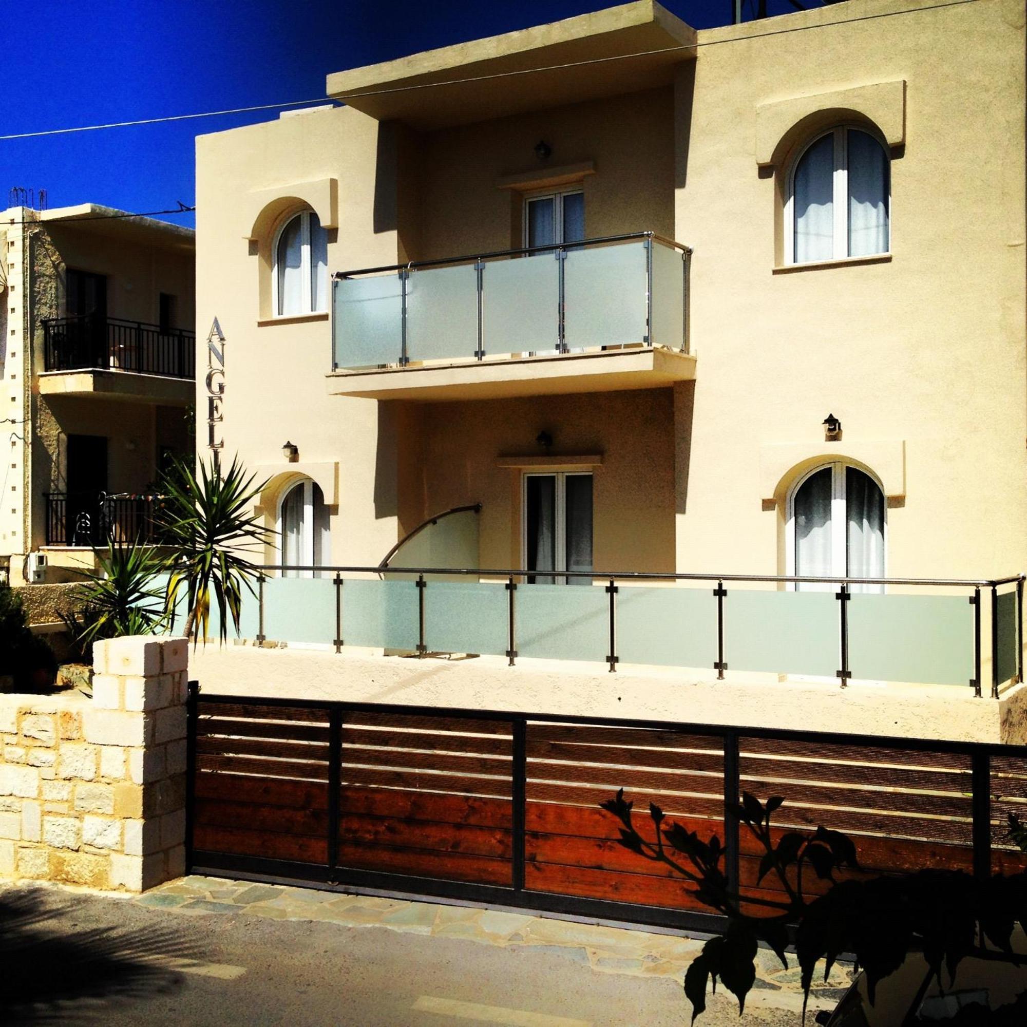 Angelica Studios And Apartments Agia Marina 외부 사진