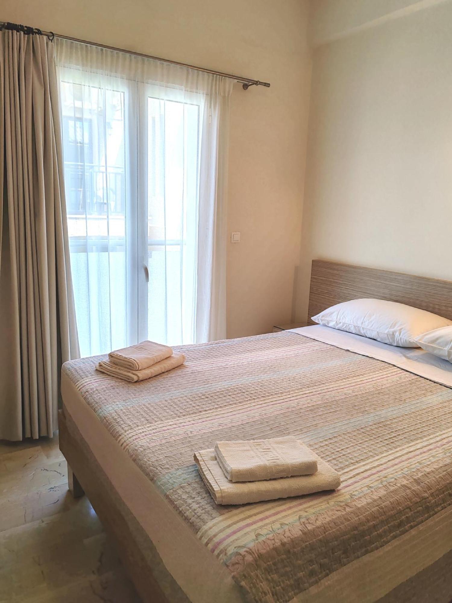 Angelica Studios And Apartments Agia Marina 외부 사진