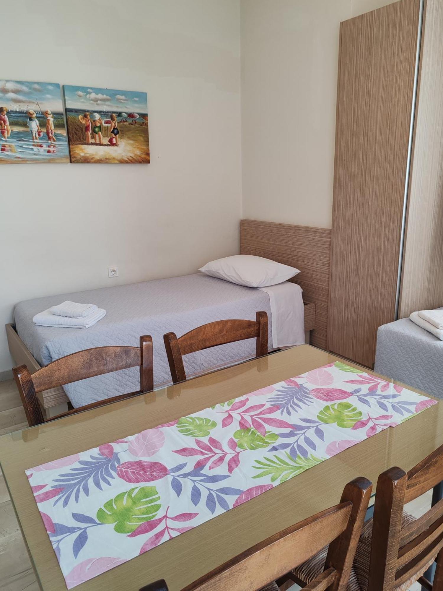 Angelica Studios And Apartments Agia Marina 외부 사진