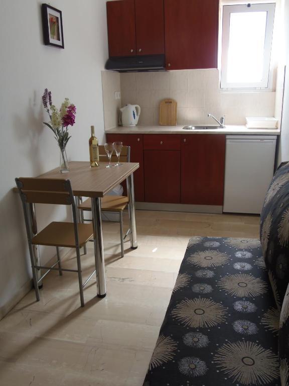 Angelica Studios And Apartments Agia Marina 객실 사진
