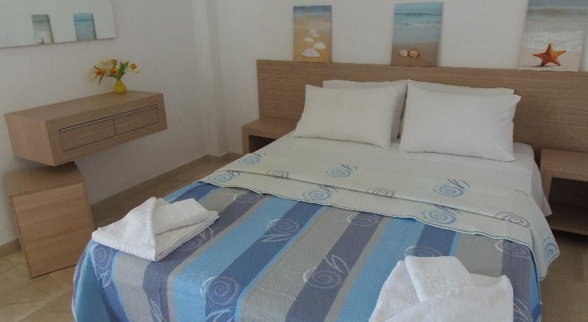 Angelica Studios And Apartments Agia Marina 외부 사진