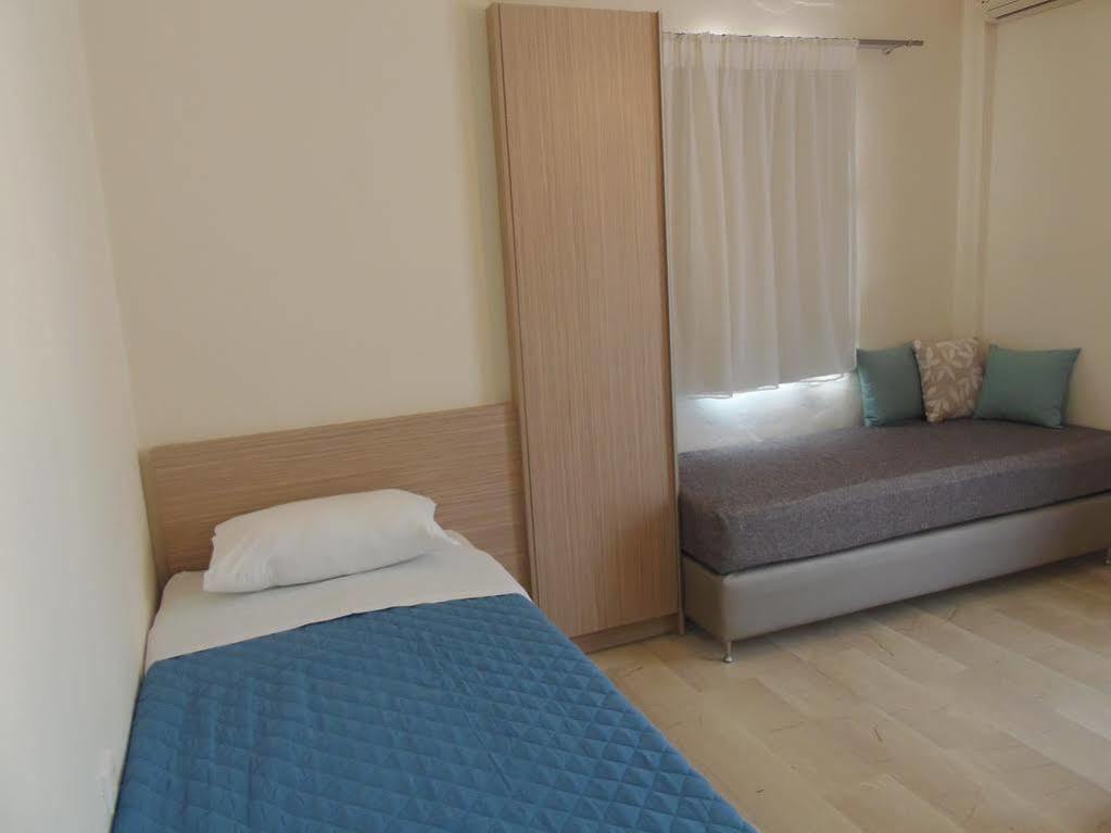 Angelica Studios And Apartments Agia Marina 외부 사진